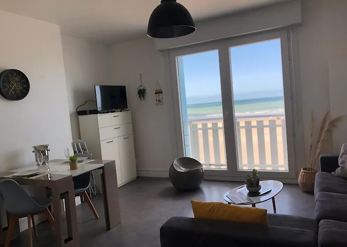 Appartement Sur La Plage De Malo Les Bains Vue Mer